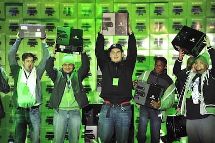 La Xbox One vendió un millón de consolas en su primer día en las tiendas