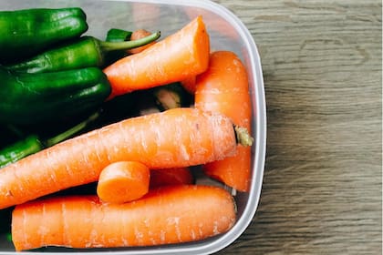 La zanahoria es una gran aliada, ya que aporta vitaminas y antioxidantes