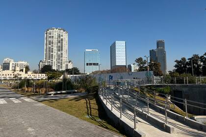 La zona aledaña al Parque de Innovación, en Núñez, se consolida con desarrollos de viviendas y oficinas por su excelente conectividad en auto, colectivo, tren y hasta en bicicleta