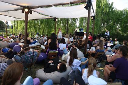 La zona chill con DJ Jaroc a full