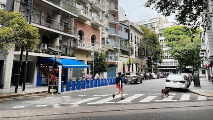 La zona crece en locales de servicios y gastronomía