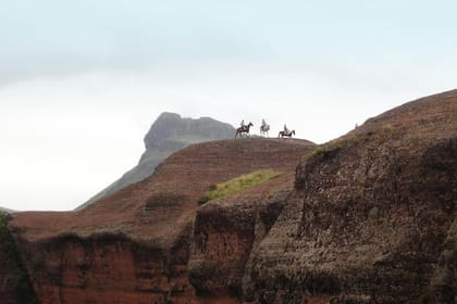 La zona de Ongamira se recorre a caballo, parte del plan de la estancia