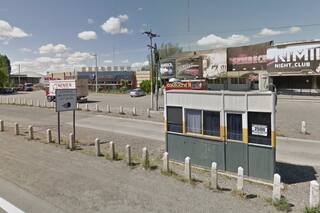 Cipolletti: una joven denunció que tres hombres la violaron afuera de un boliche