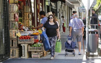 Lacroze y Soldado de la Independencia, un ejemplo de dificultad para caminar por Buenos Aires