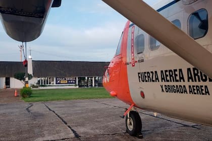 LADE realiza vuelos desde Buenos Aires a Miramar y Villa Gesell en pequeñas aeronaves de la Fuerza Aérea a precios muy accesibles