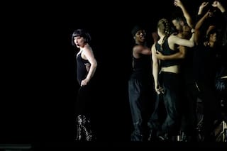 Lady Gaga estrena video filmado en México dirigido por Tim Burton