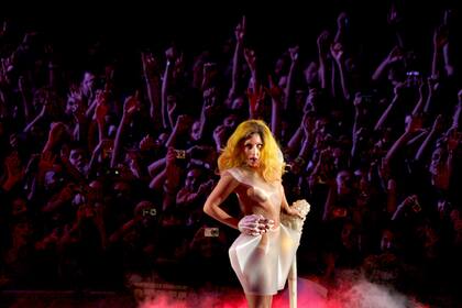 Lady Gaga, una mujer extraña