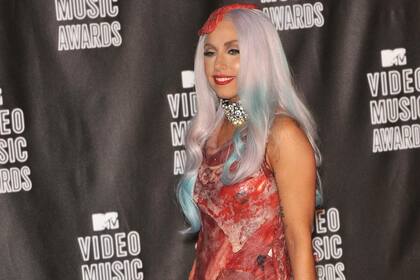 Lady Gaga y su recordado vestido de carne, en los premios MTV de 2010