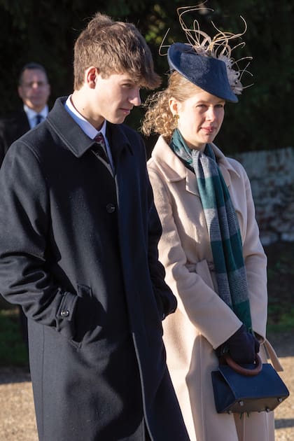 Lady Louise
Windsor y James,
conde de Wessex,
hijos de los duques de
Edimburgo, Eduardo
y Sophie
