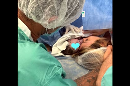 Laffitte mostró el primer encuentro que tuvieron con su bebé