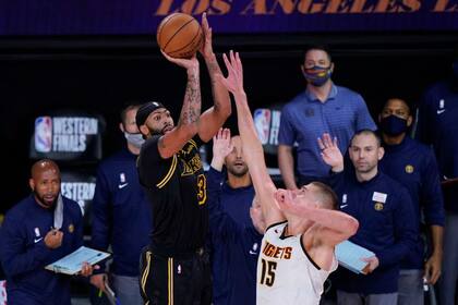 Lakers y Nuggets juegan el tercer punto de la final de la Conferencia Oeste de la NBA