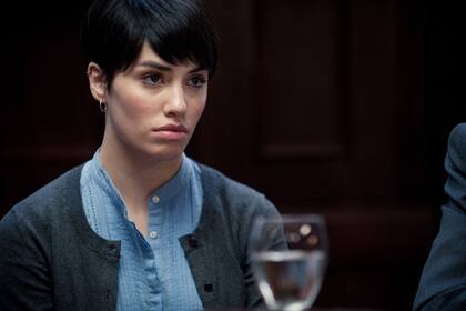 Lali en su interpretación de Dolores, una joven culpada de haber asesinado a una amiga