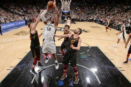 LaMarcus Aldridge, el hombre fuerte de estos Spurs
