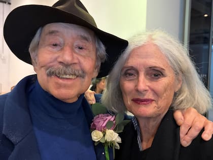 Lamelas con su amiga Hildegarde Duane