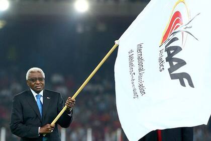Lamine Diack es el presidente de la IAAF investigado