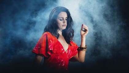 Lana del Rey habría hecho una referencia directa a Weinstein como acosador serial