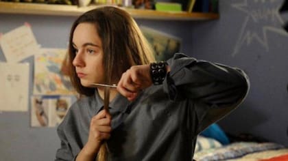 Lanata interpretó a un personaje trans en 100 días para enamorarse y se cortó el pelo en un episodio de la tira