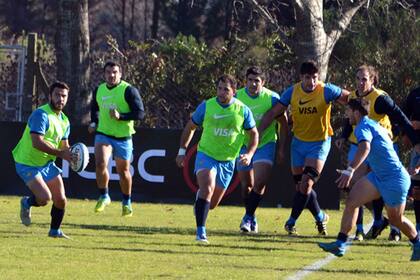 Landajo comanda el ataque de los Pumas en el entrenamiento Saint John''''''''s School de Pilar