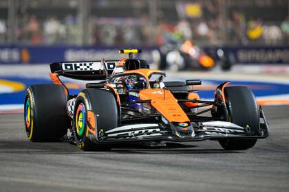 Lando Norris conduce el modelo MCL38, el auto del año de la Fórmula 1: con las actualizaciones, McLaren dibujó un segundo semestre de ensueño para marcar el pulso entre los equipos en 2024