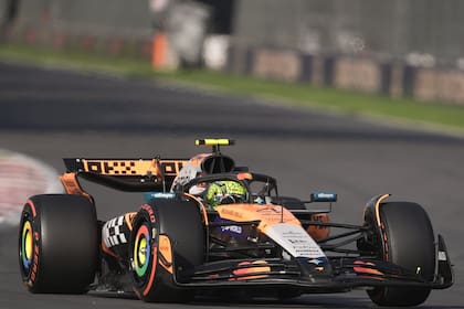 Lando Norris es el dueño de la pole en el Gran Premio de México. (AP Photo/Eduardo Verdugo)