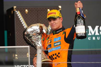 Lando Norris ganó su segundo GP en fila en el GP de Brasil y le sacó más ventaja en la cima de la tabla de posiciones de pilotos a Oscar Piastri