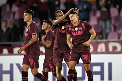 Lanús, campeón de la Copa Sudamericana 2025 y la Recopa Sudamericana 2026, bajó el nivel