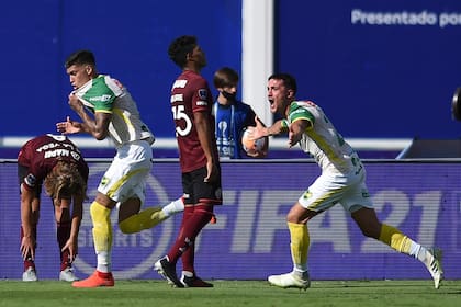 Las dos caras de la final: el éxtasis de Defensa y el dolor de Lanús