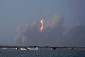 Lanzaron con éxito el Starship, el mayor cohete de la historia, pero explotó minutos después del despegue