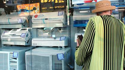 Lanzan un plan de ahorro para acotar los cortes de electricidad