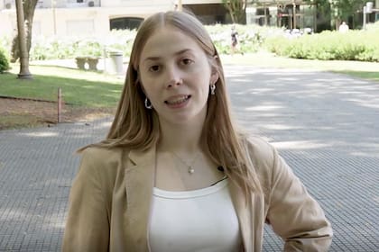 Lara, de 21 años, estudiante