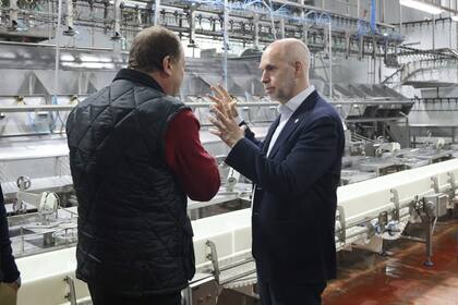 Larreta junto a Morales y Frigerio recorrieron la empresa avícola Don Eduardo, en Entre Ríos