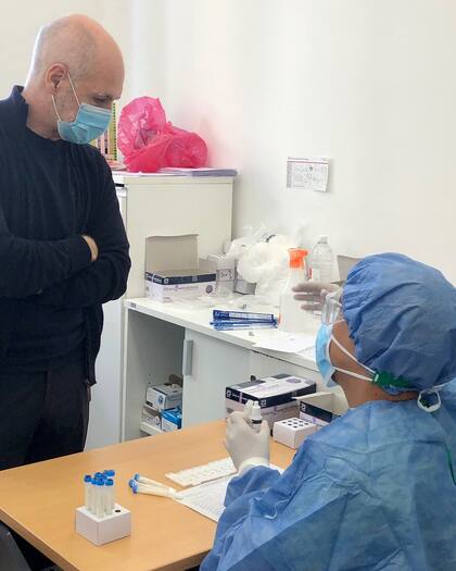 Larreta visitó hoy un centro de testeo de coronavirus en San Telmo