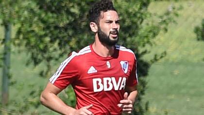 Larrondo sufrió su octava lesión en River desde su llegada en julio de 2016