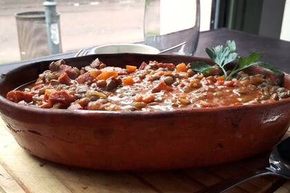 La versión del locro según Las Argibay.