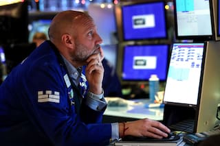 La Bolsa porteña cayó y borró toda la suba del año, mientras que el riesgo país siguió por encima de los 500 puntos