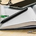 Qué dice la psicología sobre las personas que todavía usan agenda en papel