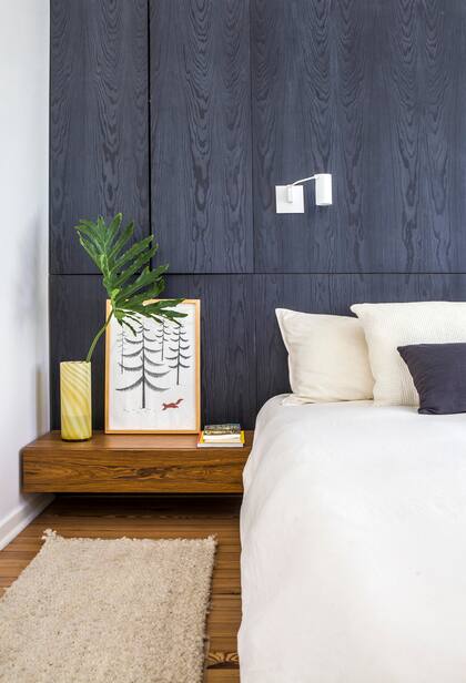 Las alfombras al costado de la cama (Awanay) suman calidez en todo sentido.