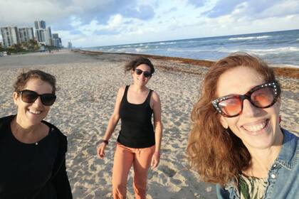 Las amigas fueron interlocutoras fundamentales para Flora