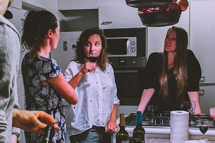 Las amistades tóxicas representan un desafío significativo para el bienestar emocional (Foto ilustrativa: PEXELS)