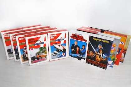 Las "cuartetas" de autos, y personajes famosos