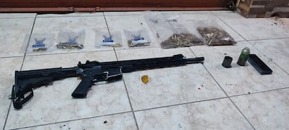 Las armas encontradas tras el atentado en Ecuador