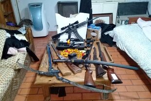 Las armas secuestradas en el campo de San Antonio de Areco