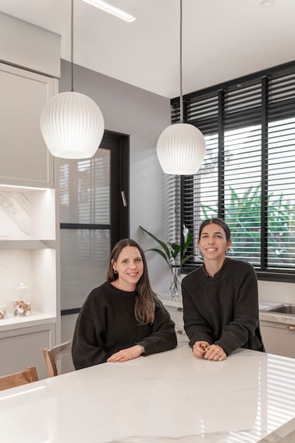 Las arquitectas Bárbara Carballa y Yamila Cwik fueron las responsables de dar forma al proyecto.