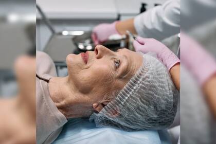 Las arrugas aparecen en la piel con el transcurso del tiempo (Foto Pexels)