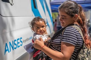 Quiénes cobran la AUH de Anses este martes 13 de enero