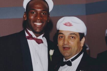 Sonny Vaccaro, el empresario que fue determinante en el acuerdo entre Michael Jordan y Nike