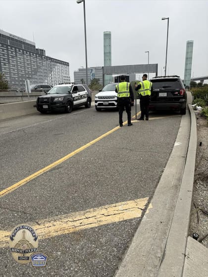Las autoridades aeroportuarias de Los Angeles establecieron nuevos puntos de control aleatorios para los viajeros