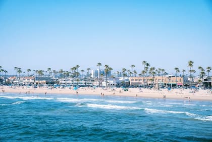 Las autoridades de Del Mar aseguran que otras zonas de California como Newport Beach aplicaron restricciones a los pozos en las playas