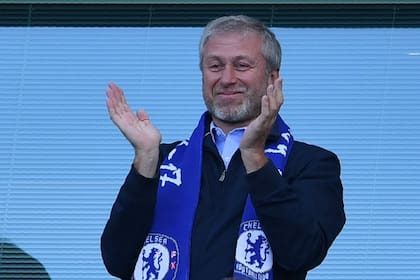 El ruso Roman Abramovich, expropietario de Chelsea, incumplió con las normas de Premier League