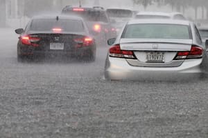 Las zonas de Florida que podrían inundarse y la advertencia por olas peligrosas